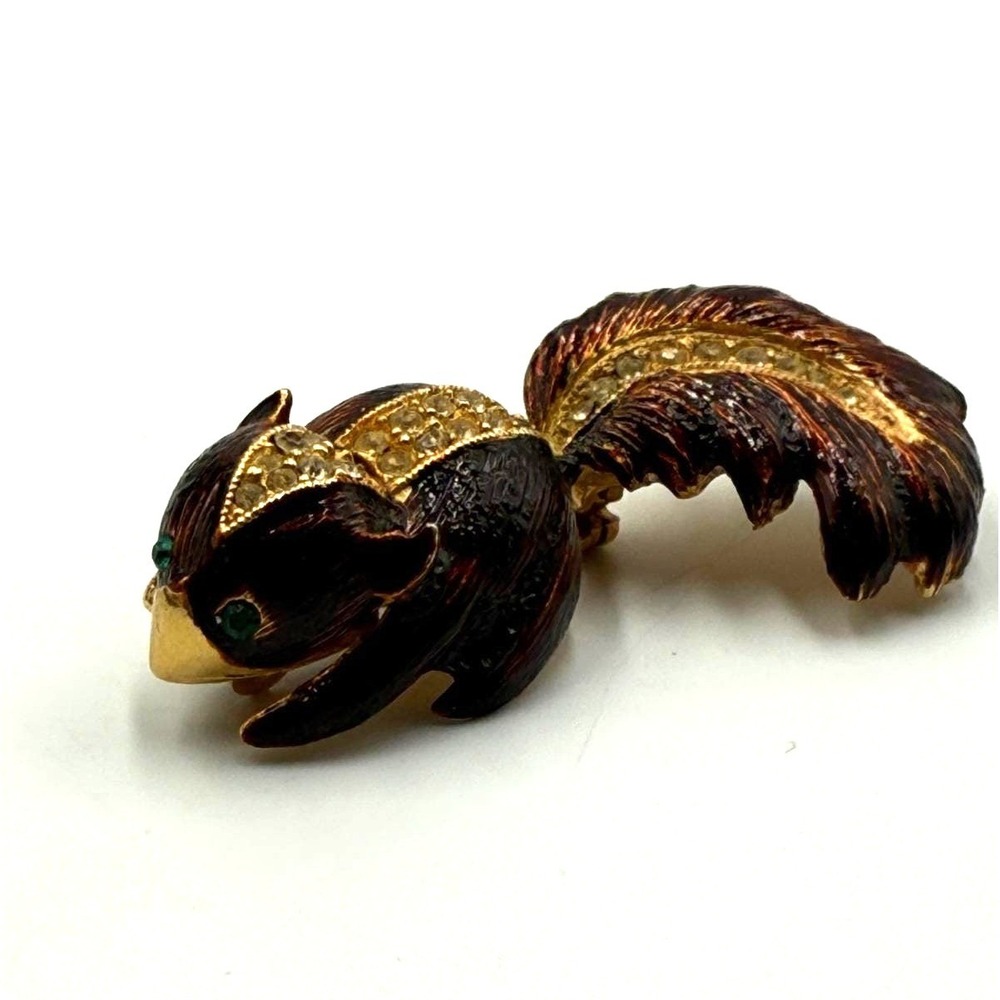 Vintage Squirrel Brooch Brown Enamel Rhinestone Gold Tone Animal Pin Green Eyes